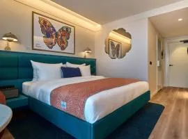 The Social Hub Barcelona Poblenou Extended Stay