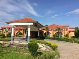 Hotel Lumbini Garden New Crystal