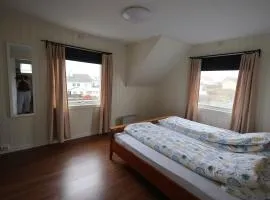 1 Soverom med 1 Dobbeltseng, Benytt alt i huset med meg og andre gjester