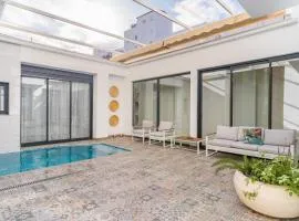 Visitación Serenity by Invalencia