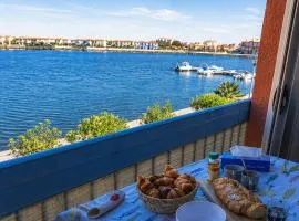 Le Marina Blue Vista