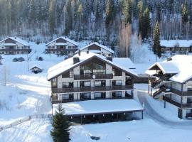 TAHKO HUONEISTOHOTELLI A, готель у місті Тахко