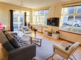 Tranquil Hillside Retreat in Gowkshill