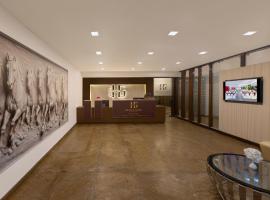 हैदराबाद में, होटल Hotel Hemaadri Grand