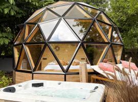 L'Échappée Bulle - Dôme & jacuzzi - Bastogne Centre, hotel i Bastogne