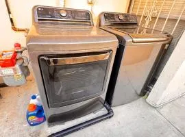 Quite Queen Suite with AC