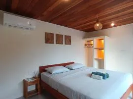 Sonnenhouse Lombok Kertaraharja Bungalow Kamboja