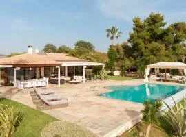 Private Coastal Villa in Nafplio