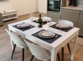 Modern luxury nest within walking distance of Lake Como
