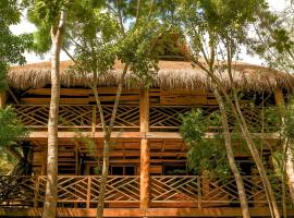 Treehouse Tulum H2Ojos, hotel a Tulum