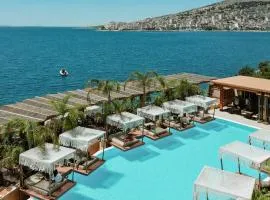 Lost Seaside Hotel - Adults Only