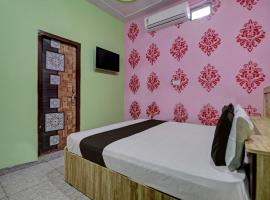 Hotel O Good Vibes Hotel And Restaurant, hotel em Nārnaul