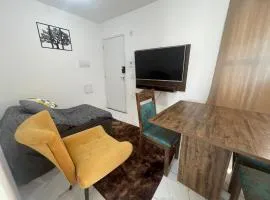 Studio Moderno com Garagem e Wi-Fi Do Rápido, Próx IBM, Dell e EMS