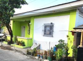 Real House, where the ocean meets the mountains, hotel i Real