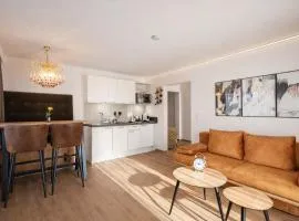 VIKTORIAS Home VIKTORIA - by AlpenLuxus Collection