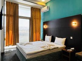 Crossway Hotel Baku, hôtel à Baku
