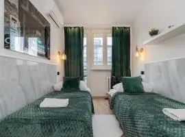 Unit Rooms Warszawa by Metro Rondo ONZ Short Rent idealne pokoje na nocleg w Warszawie