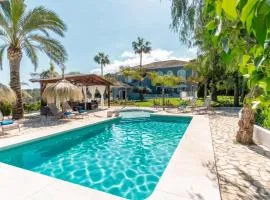 Cubo's Villa Agua de Azahar