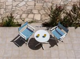 3BR Family House w/ Pool & Parking near Beach