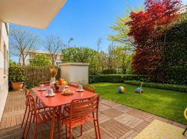 Family Apartment near Disneyland with AC, Garden & Parking, khách sạn ở Montévrain