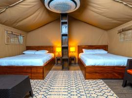 Arenal Volcano Glamping Resort, hotel di Fortuna