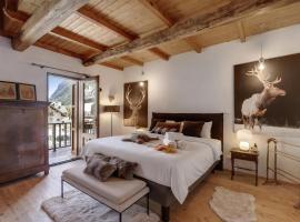 La Baita 1800 Ski In Ski Out, Hotel in Claviere