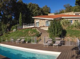VILLA GIULIA 8, Emma Villas, hotell i Nemi