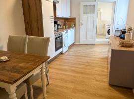 Moderne Wohnung in der Altstadt! frisch saniert, hotel i Brandenburg an der Havel