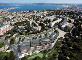 Sète में, होटल Le Ruban d'Azur