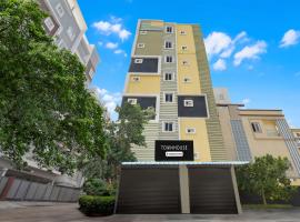 Super Townhouse Hitech City Madhapur: Haydarabad'da bir otel