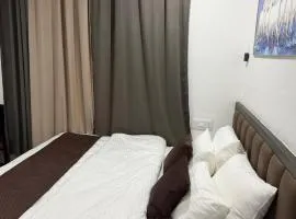 FarahBakshResidency