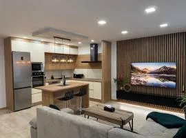 Luxury apartment near Prague - Garden - Parking