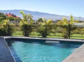 ELEGANT 3BR UPCOUNTRY HOME wHEATED POOL,EXPANSIVE LANAI & OCEAN HORIZONS