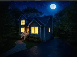 Moonlight Mountain Lodge on Camelback Mountain!