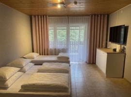 okuninkanoclegi – hotel w Okunince