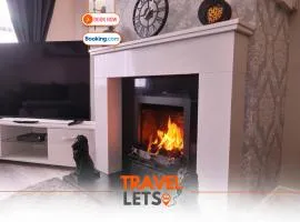 Three Bedroom House By Travel Lets Holiday Homes Strabane With Garden