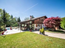 Le Chalet Des Pesettes, hotell i Thorens-Glières
