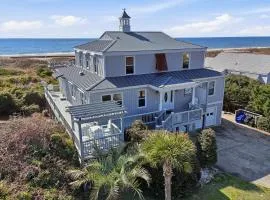 Fairwinds by Oak Island Accommodations