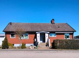 House for 6 people in Skillinge, Österlen, near the sea, hotel din Skillinge