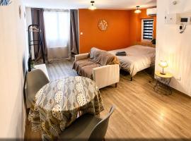Studio confortable au centre de Manosque, hotel i Manosque