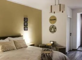 Soarelui Cozy Studio