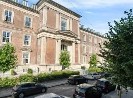 The Palace of Salomon