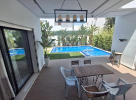 Bin Rhilouf में, होटल Villa Sky