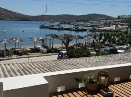 Akti Rooms And Studios