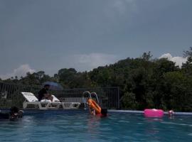 AJ Wayanad Suites, hotel a Kalpetta