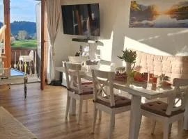 Berg-Juwel mit Hallenbad und Sauna, 4 Schlafbereiche, Hallenbad, Sauna, inklusive Bettwäsche, Handtücher, tolle Kinderausstattung