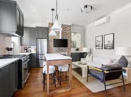 Thomas Waring House Unit B Sleeps 4