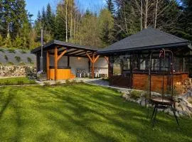 Biały Domek Świerczek - Jacuzzi, Balia Ruska SPA, Rowery, Altana i Grill w Słopnice