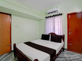 Hotel O Eswar Grand Residency, hotel din Āvadi
