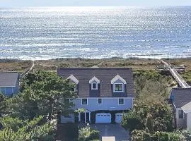 Jonahs Whale by Oak Island Accommodations